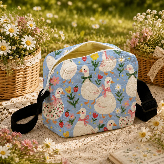 Vintage Goose Pattern Quilted Crossbody Bag